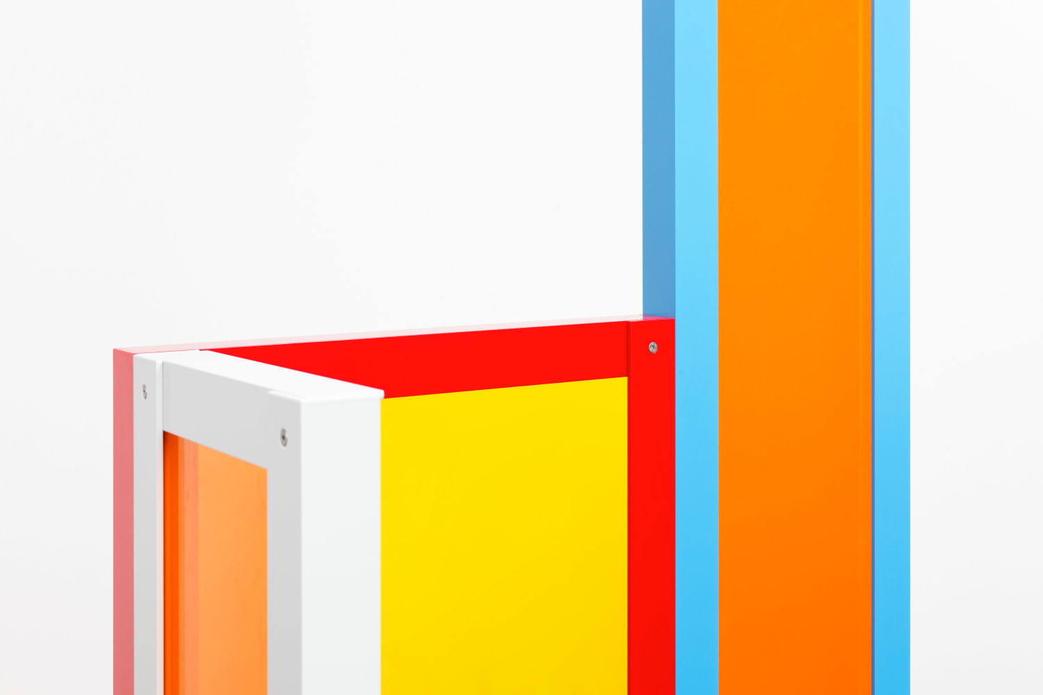 Distinct Elevation,&amp;nbsp;2017

powder-coated aluminium, Plexiglas

200 x 280 x 140 cm / 78.7 x 110.2 x 55.1 in