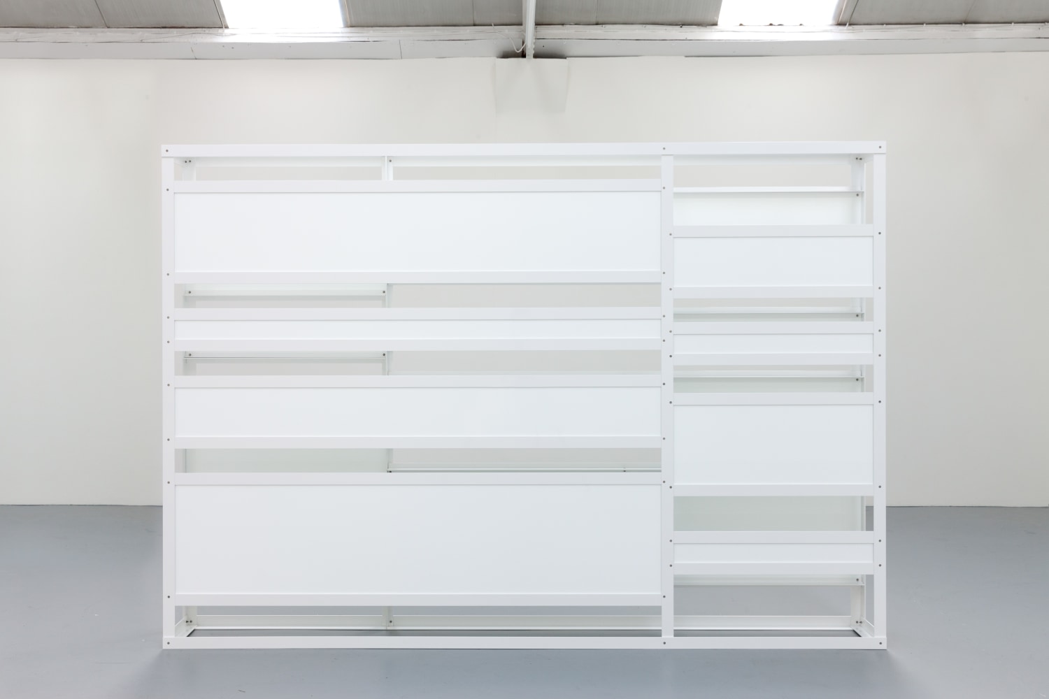 Liam Gillick&amp;nbsp;
Leeched Screen, 2014
powder-coated aluminium, Plexiglas
304.8 x 213.5 x 31.5 cm / 120 x 84.1 x 12.4 in&amp;nbsp;

&amp;nbsp;