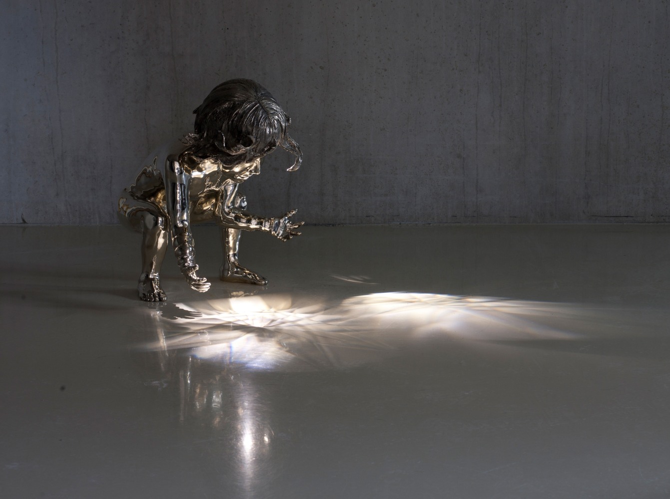 Eoin Mc Hugh&amp;nbsp;
overdetermination, 2013
oil on canvas mounted on aluminium panel
76 x 57 cm / 29.9 x 22.4 in&amp;nbsp; &amp;nbsp;