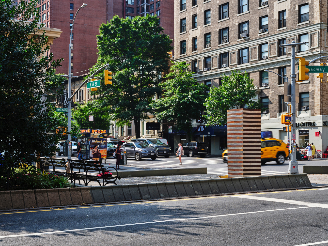 Sean Scully, Silver Brown Tower, 2019, Corten and stainless steel, 9 x 3 x 3 ft. (274.3 x 91.4 x 91.4 cm.), Broadway and 79th Street. Photography by Tom Barratt
