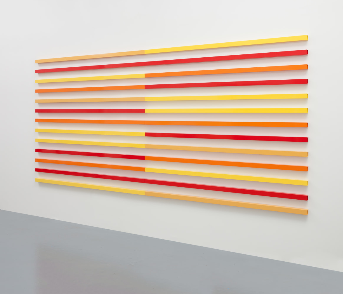 Liam Gillick&amp;nbsp;
Reached Horizon, 2017
powder-coated aluminium, 30 elements
185 x 400 x 5 cm / 72.8 x 157.5 x 2 in&amp;nbsp;
5 x 200 x 5 cm / 2 x 78.7 x 2 in each element