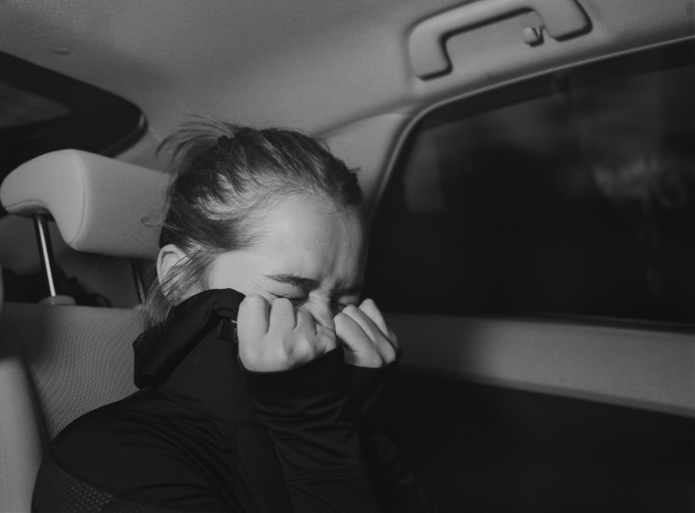 Samuel Laurence Cunnane&amp;nbsp;
Siobh&amp;aacute;n 1, 2019
hand-printed silver gelatin print, edition of 3 + 1AP
27.8 x 37.5 cm / 10.9 x 14.8 in image size&amp;nbsp;
50.5 x 60.4 cm / 19.9 x 23.8 in framed