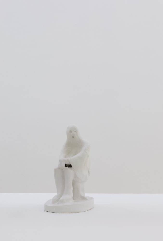 Andy Fitz
Ghosting, 2022
plaster, paper mache clay
25 x 18 x 13 cm /&amp;nbsp;9.8 x 7.1 x 5.1 in&amp;nbsp;