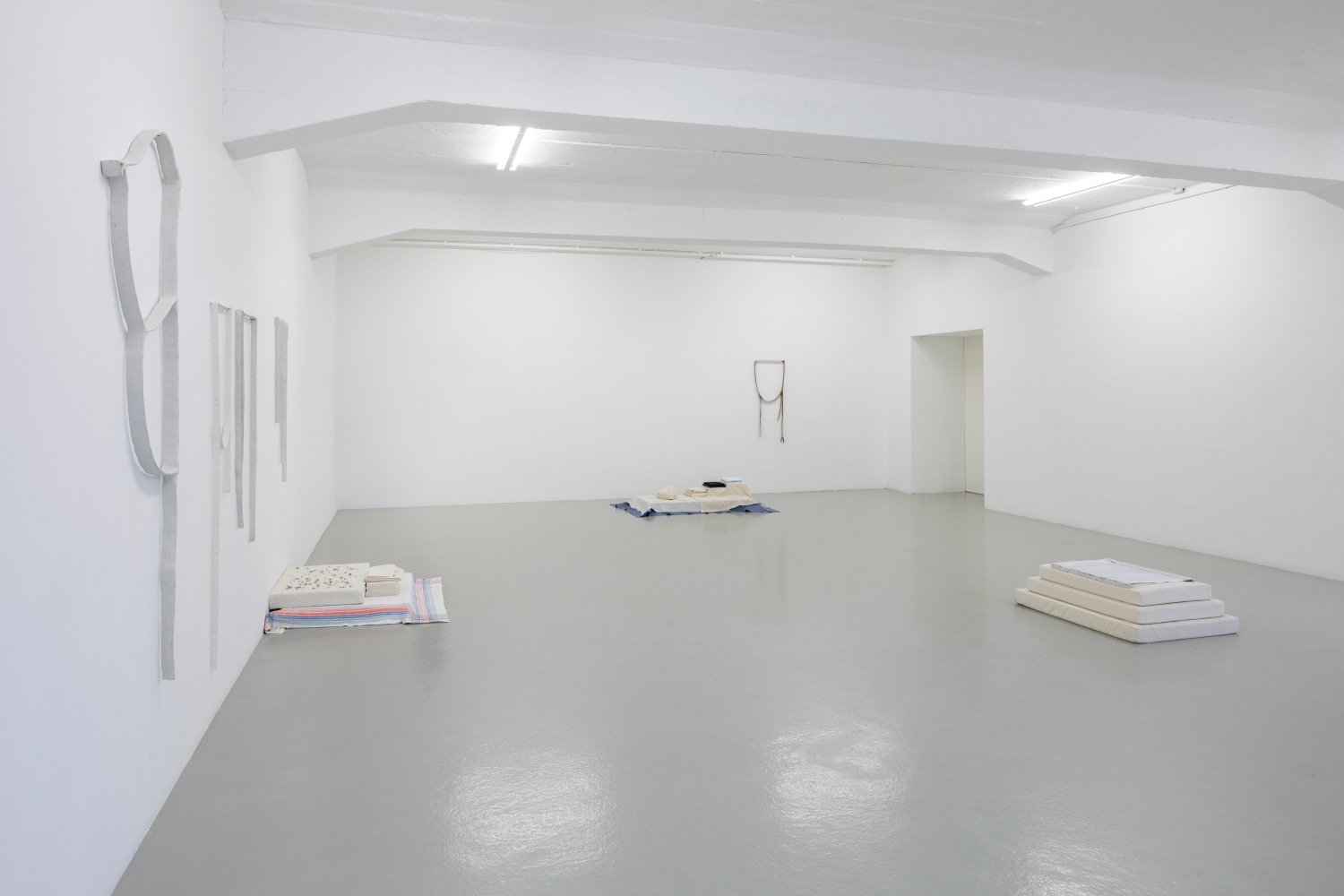 Aleana Egan
small field, 2021&amp;nbsp;
K&amp;uuml;nstlerhaus Bremen, Germany