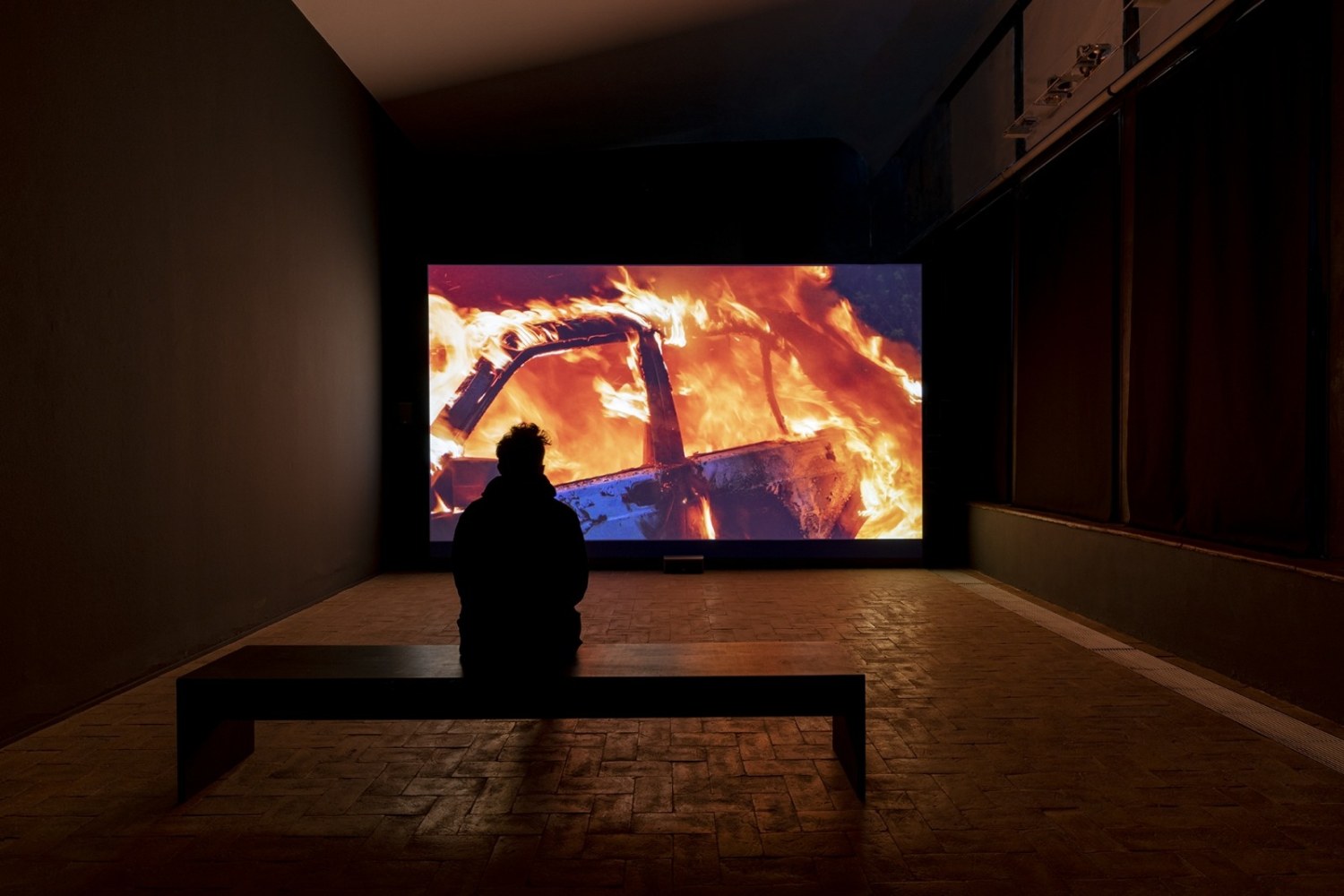 Willie Doherty
WHERE/DOVE,2021
Fondazione Modena Arti Visive, 2021,&amp;nbsp;
Photo: Rolando Paolo Guerzoni