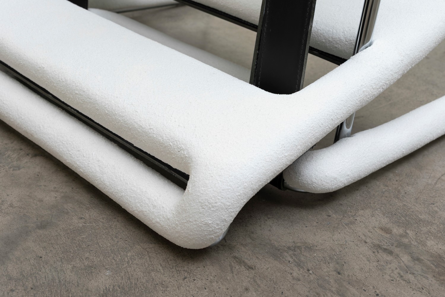&amp;nbsp;

Ryan Gander&amp;nbsp;

Overturned Breuer chair after a blizzard of snow,&amp;nbsp;2024

Wassily Model B3 chair, cold cast marble unique

82.5 x 75 x 78 cm / 32.5 x 29.5 x 30.7 in&amp;nbsp;