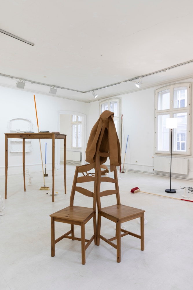Andy Fitz, Stumped! Again!, installation view, Kunstverein G&amp;ouml;ttingen, 23 June &amp;ndash; 6 August. Courtesy the artist and Kerlin Gallery, Dublin. Photo Eike Walkenhorst.