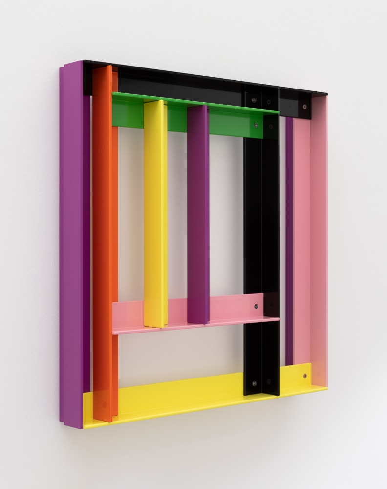 Liam Gillick
Extended Complex 2022
powder-coated aluminium
60 x 60 cm /&amp;nbsp;23.6 x 23.6 in&amp;nbsp; &amp;nbsp;