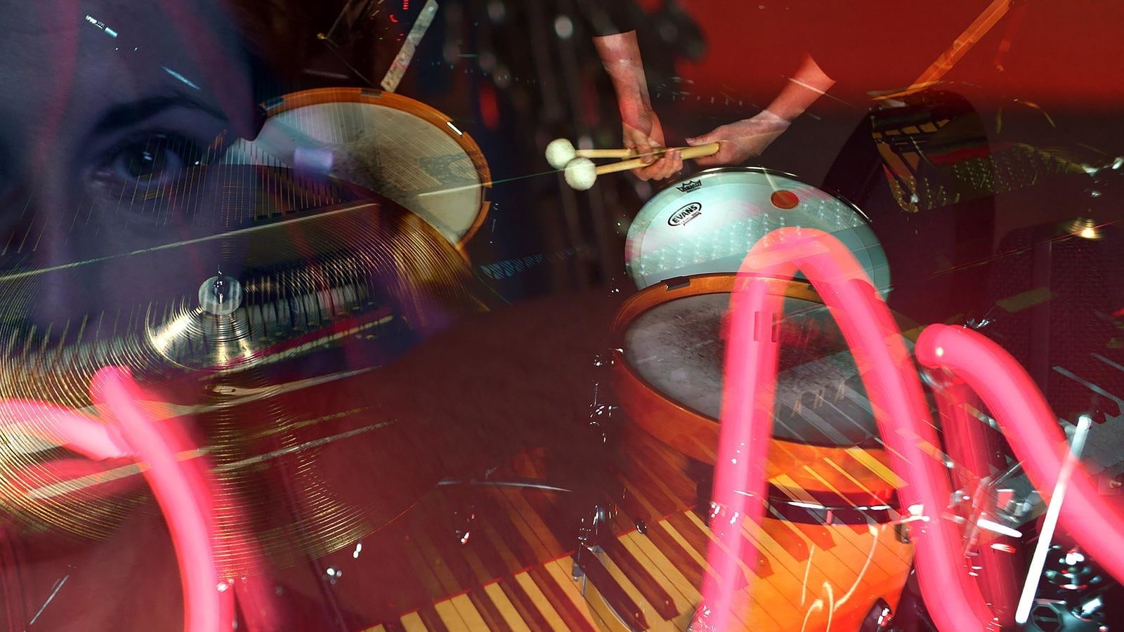 Jaki Irvine, Audio-Visual Performance