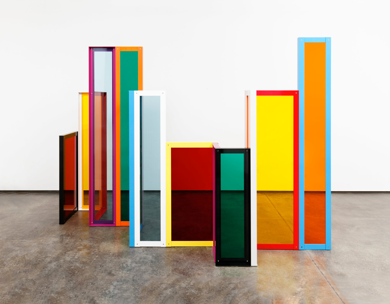 Distinct Elevation,&amp;nbsp;2017

powder-coated aluminium, Plexiglas

200 x 280 x 140 cm / 78.7 x 110.2 x 55.1 in