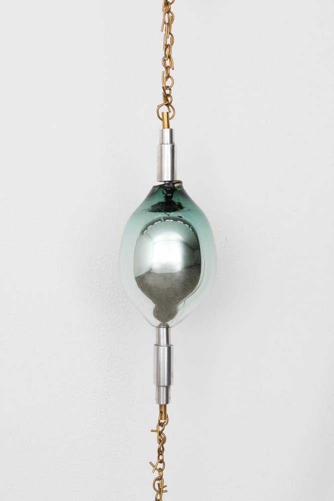 Sarah Pichlkostner&amp;nbsp;
Runny Eye,&amp;nbsp;2023
aluminium, brass, glass
183 x 49 x 9 cm / 72 x 19.3 x 3.5 in
