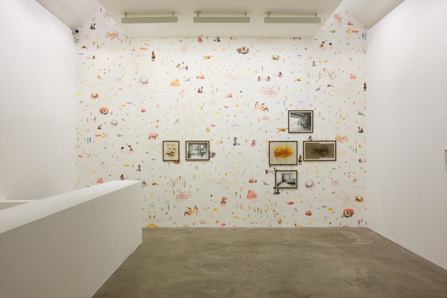 Eoin Mc Hugh, 3 is a pointed segment which rotates. 4 is also square and dull; it looks like 2 but has more substance to it, it’s thicker. 5 is absolutely complete and takes the form of a cone or a tower - something substantial. 6, the first number after 5, has a whitish hue; 8 somehow has a naive quality, it’s milky blue like line. (installation view)