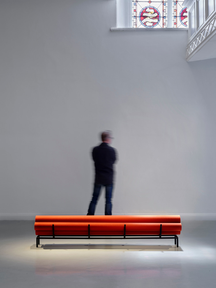 Isabel Nolan
Bench (for a forest of columns), 2024
mild steel, paint, cardboard, thread, wool
206 x 40.5 x 45 cm / 81.1 x 15.9 x 17.7 in