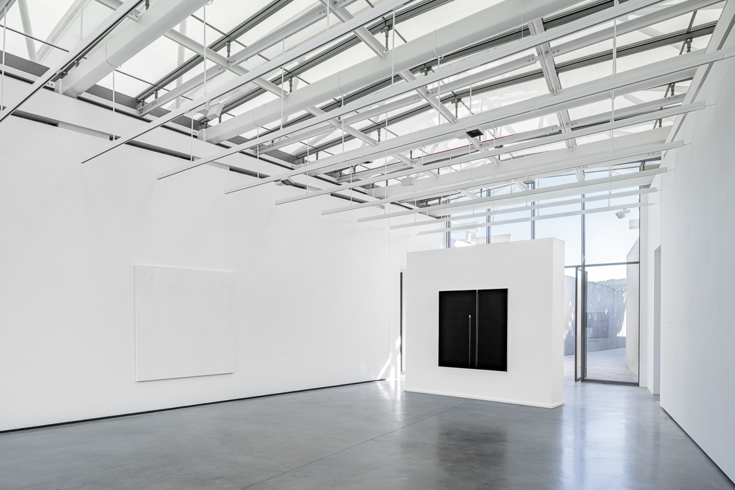 Callum Innes
Overleaf, 2025
Ch&amp;acirc;teau La Coste, Aix-en-Provence, France