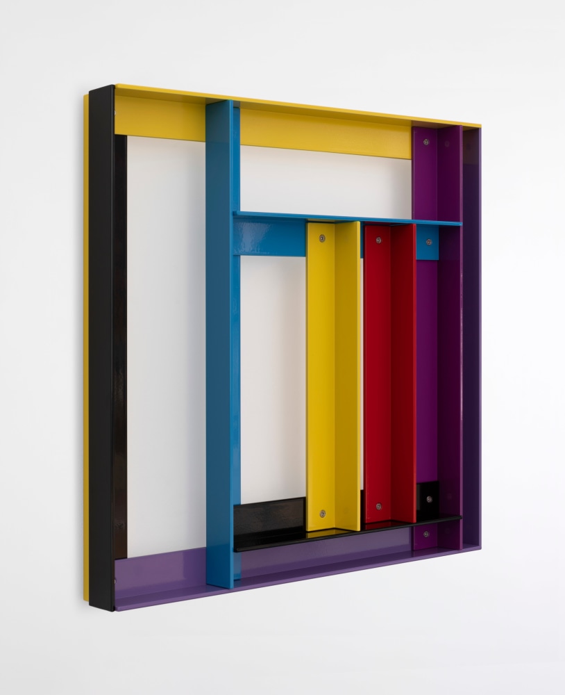 Liam Gillick
Relay Complex,&amp;nbsp;2023
powder-coated aluminium
60 x 60 x 10 cm / 23.6 x 23.6 x 3.9 in