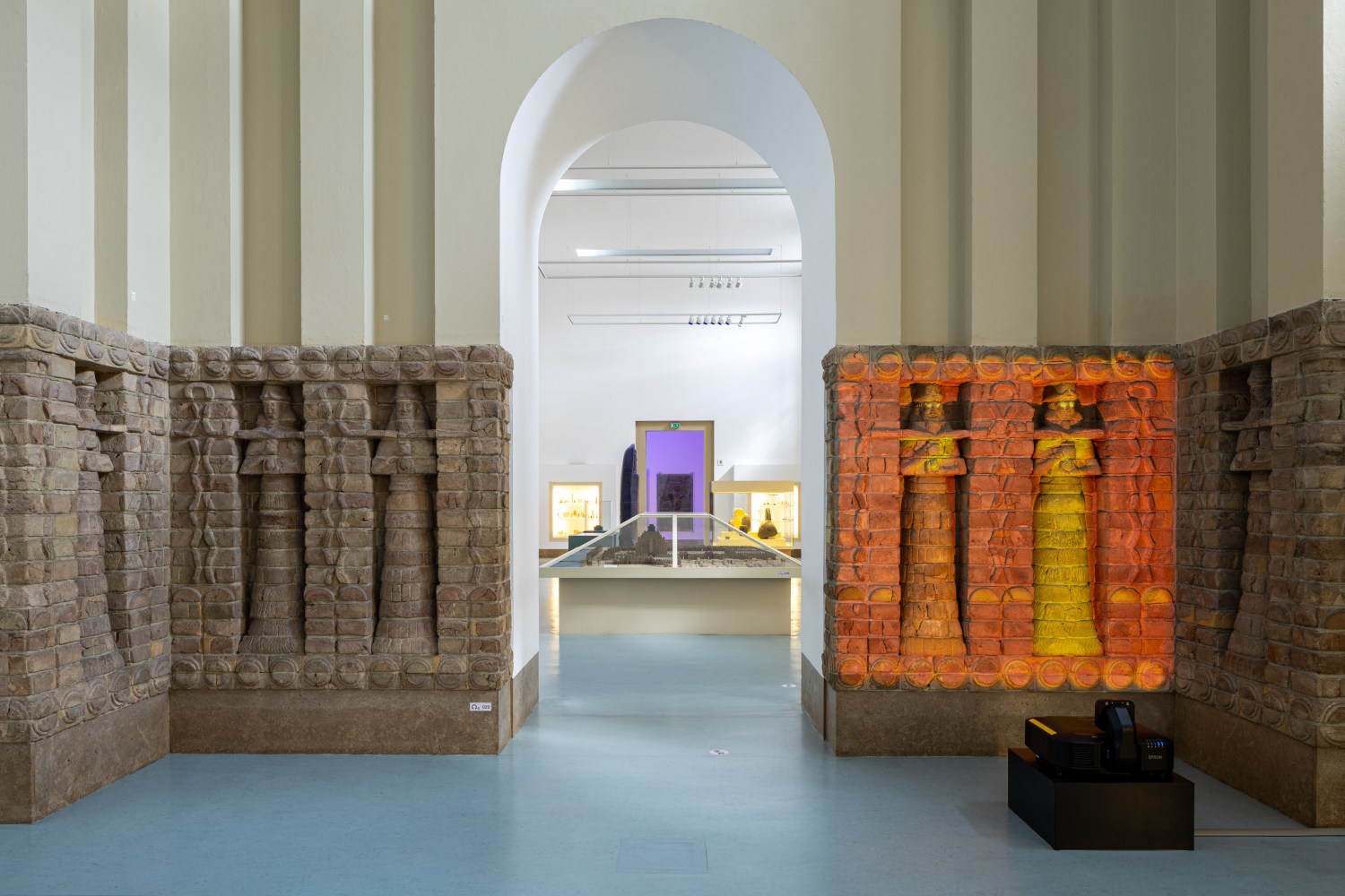 Liam Gillick. Filtered Time