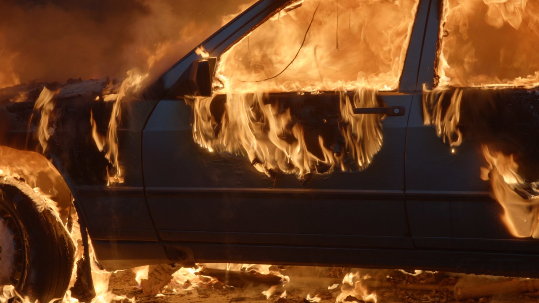 Willie Doherty&amp;nbsp;
REMAINS, 2013
high-definition video, colour and sound
duration: 15 minutes
Collection of De Pont Museum, Tilburg; Irish Museum of Modern Art, Dublin; Harvard Art Museums

&amp;nbsp;