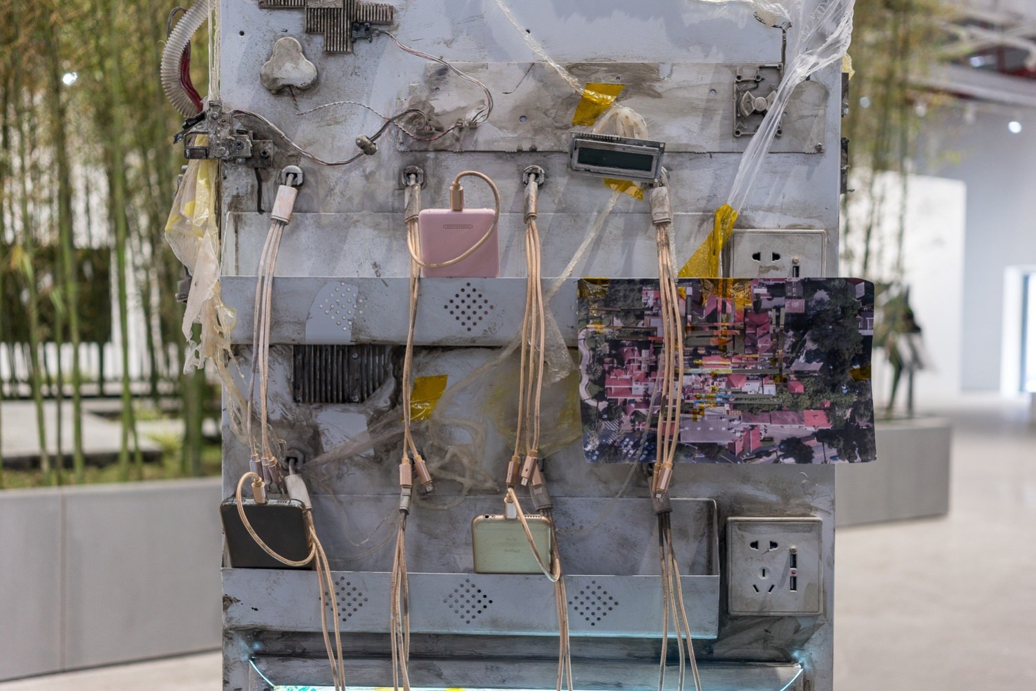 Sam Keogh
Cosmopolis #1.5: Enlarged Intelligence, 2018
Mao Jihong Arts Foundation in collaboration with the Centre Pompidou Chengdu, China