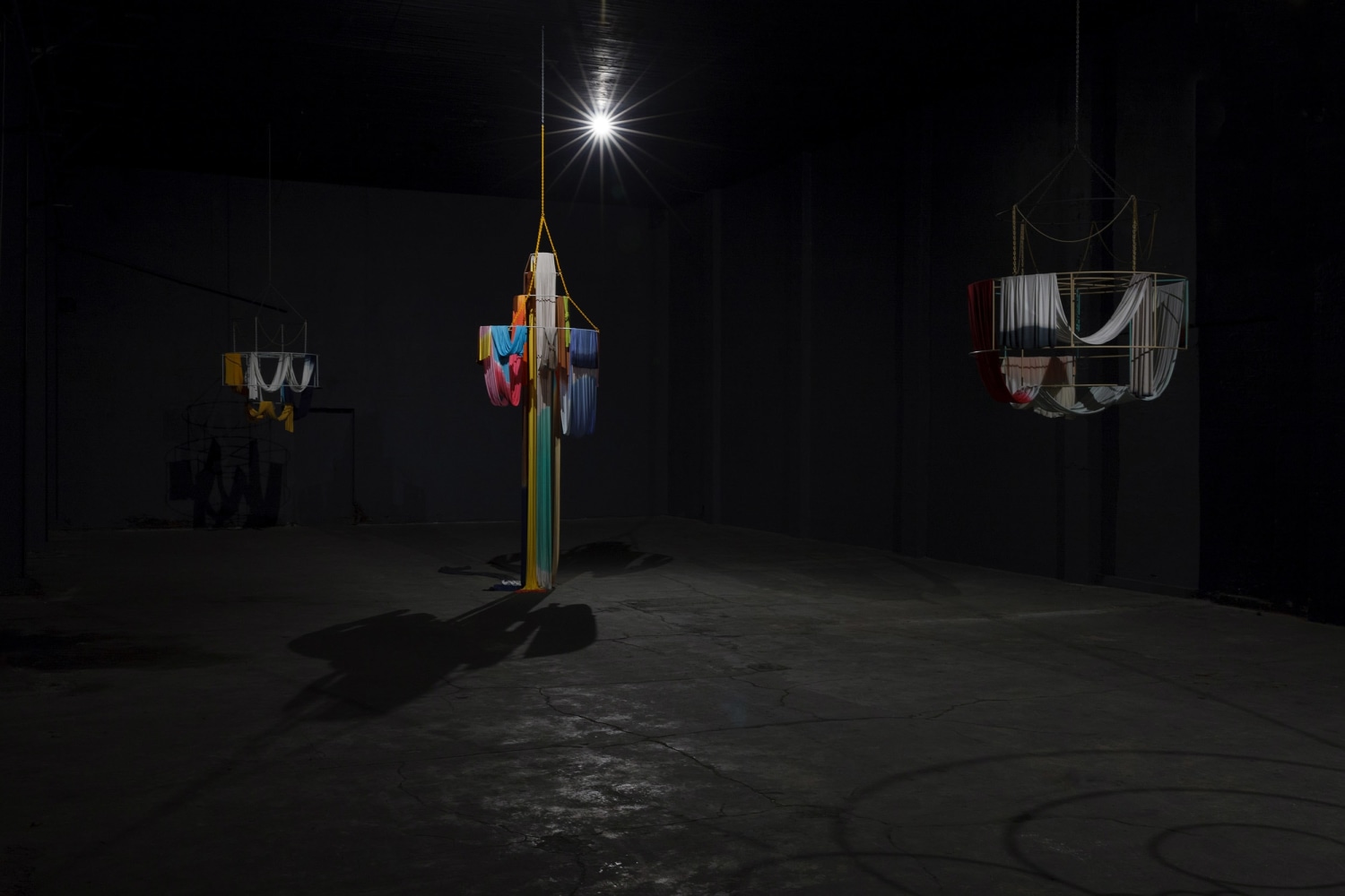 Isabel Nolan
The Light Poured Out Of You,&amp;nbsp;2016
mild steel, paint, fabric and dye
134 x 3 cm / 52.8 x 1.2 in diameter of largest ring