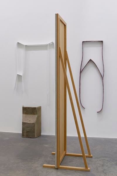 Aleana Egan,&amp;nbsp;Repeating Earth,&amp;nbsp; 2017, card, tape, filler, acrylic paint, Modroc bandage, pigment, fire back, beech and linen screen, 200 x 194 x 117 cm / 78.7 x 76.4 x 46.1 in
&amp;nbsp;