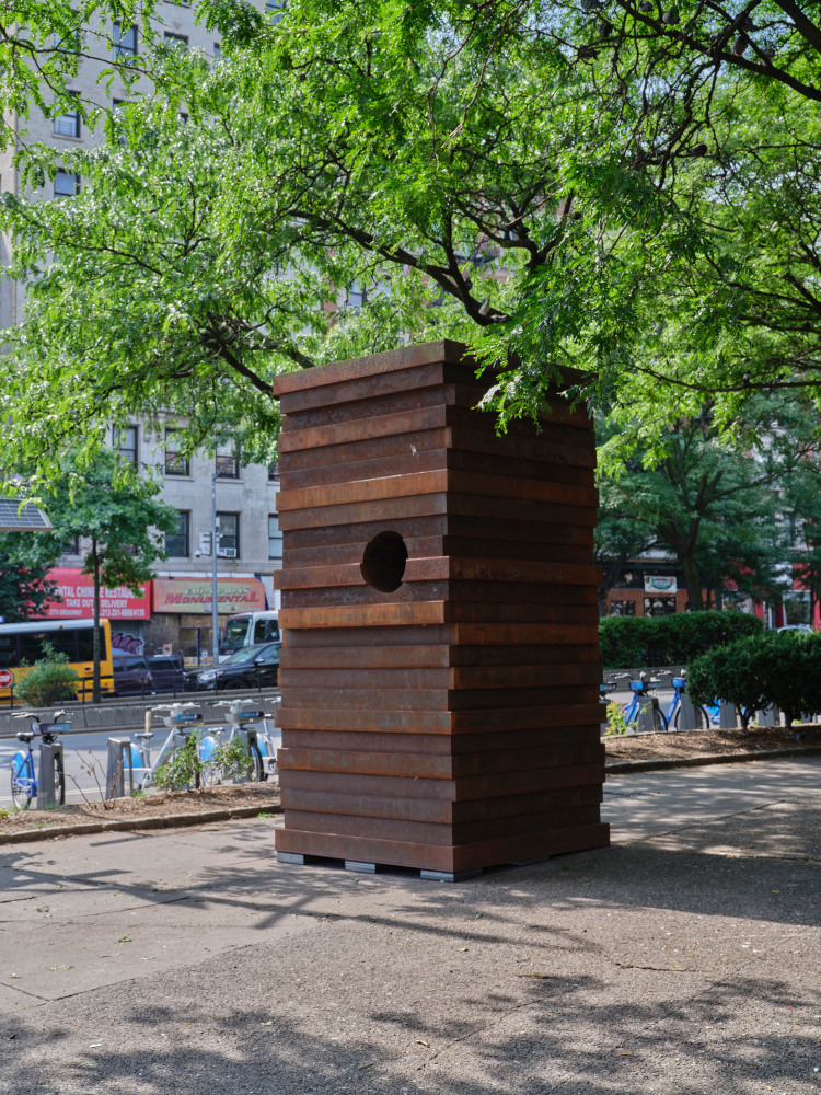 Sean Scully, Shot Through, 2019, Corten steel, 12 x 6 x 6 ft. (3.7 x 1.8 x 1.8 m.), Broadway and 157th Street (Ilka Tanya Pay&amp;aacute;n Park).&amp;nbsp;Photography by Tom Barratt