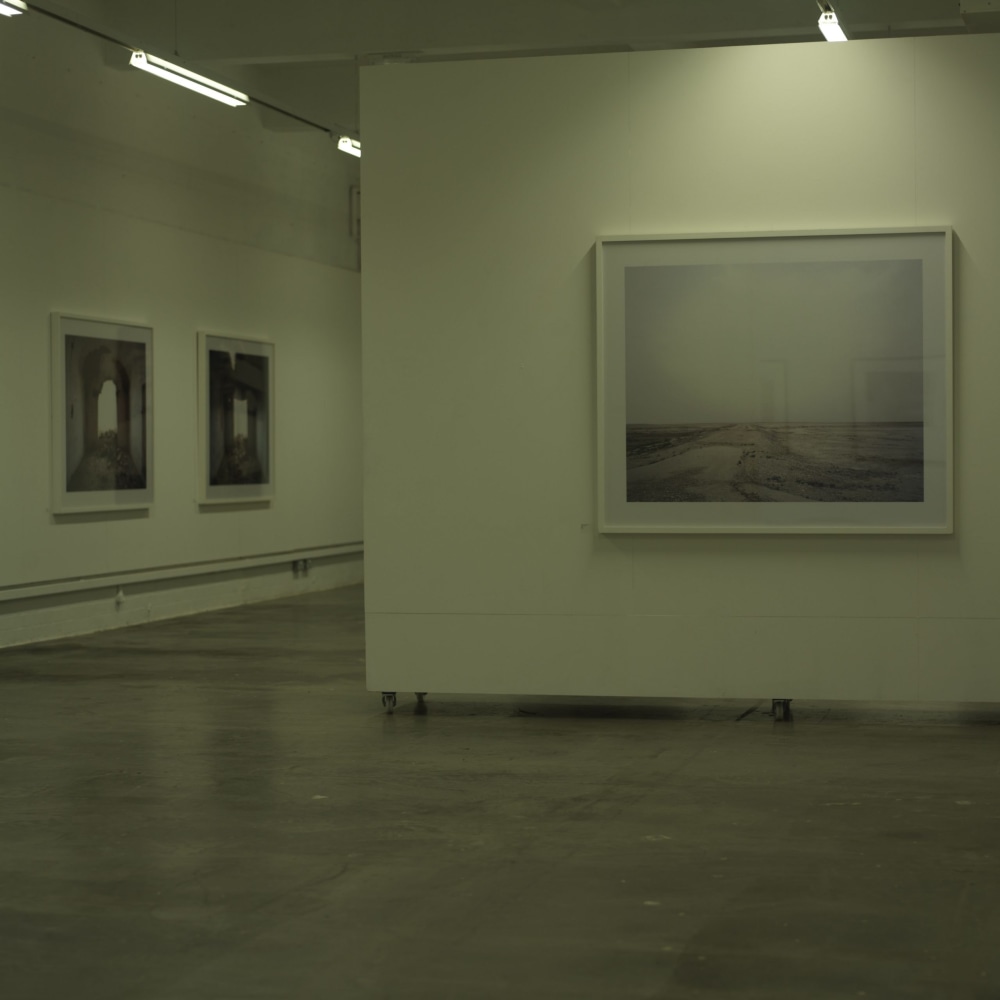 Paul Seawright
Anxious Landscapes: Paul Seawright 1988-2008, 2009
Golden Thread Gallery, Belfast, Northern Ireland