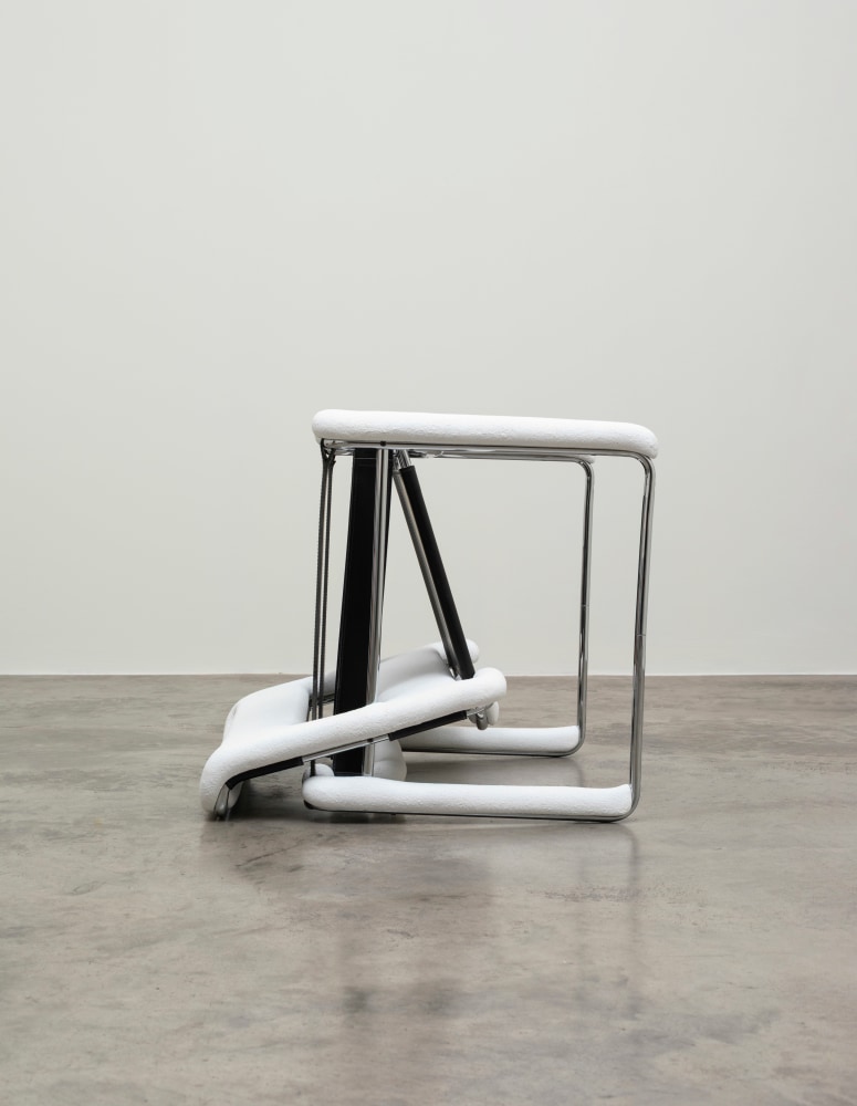 Ryan Gander&amp;nbsp;

Overturned Breuer chair after a blizzard of snow,&amp;nbsp;2024

Wassily Model B3 chair, cold cast marble unique

82.5 x 75 x 78 cm / 32.5 x 29.5 x 30.7 in&amp;nbsp;