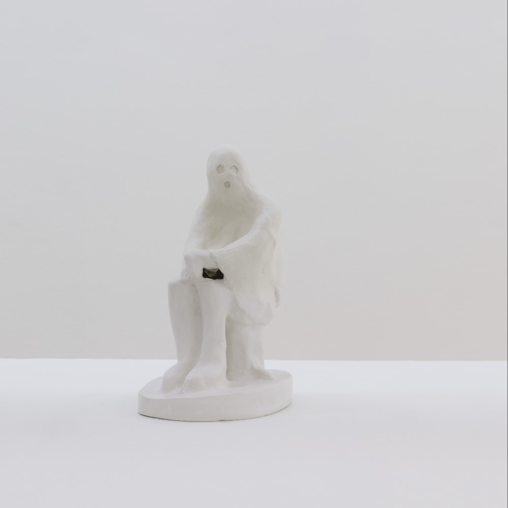 Hannah Fitz

Ghosting
2022

plaster, paper mache clay

25 x 18 x 13 cm /&amp;nbsp;9.8 x 7.1 x 5.1 in&amp;nbsp;