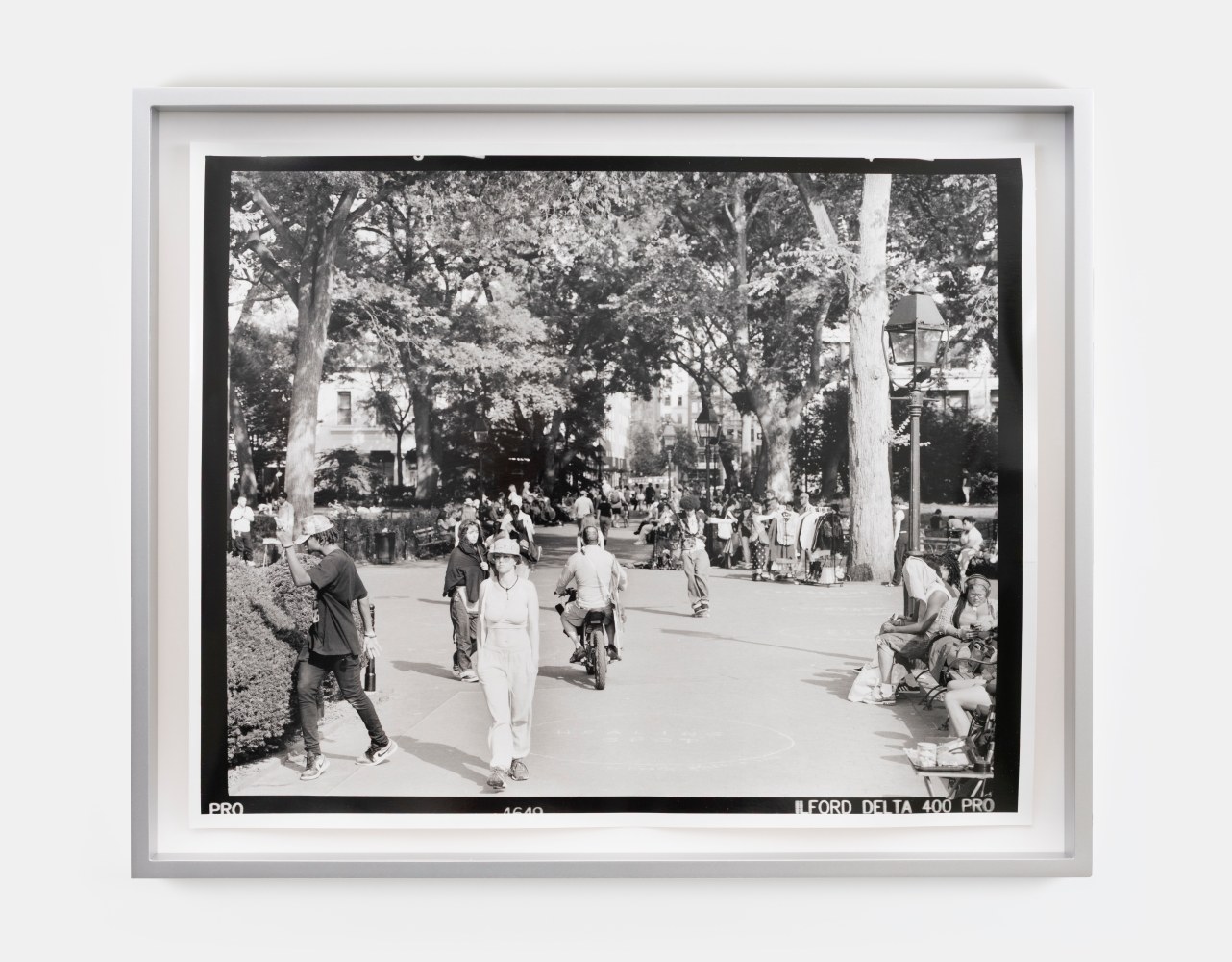 M7 / Roll 91 / Exp 02
2008 - ongoing
hand-printed silver gelatin print, aluminium frame, edition of 3
38.6 x 47.8 cm / 15.2 x 18.8 in print size&amp;nbsp;
44 x 53.5 x 5 cm / 17.3 x 21.1 x 2 in framed