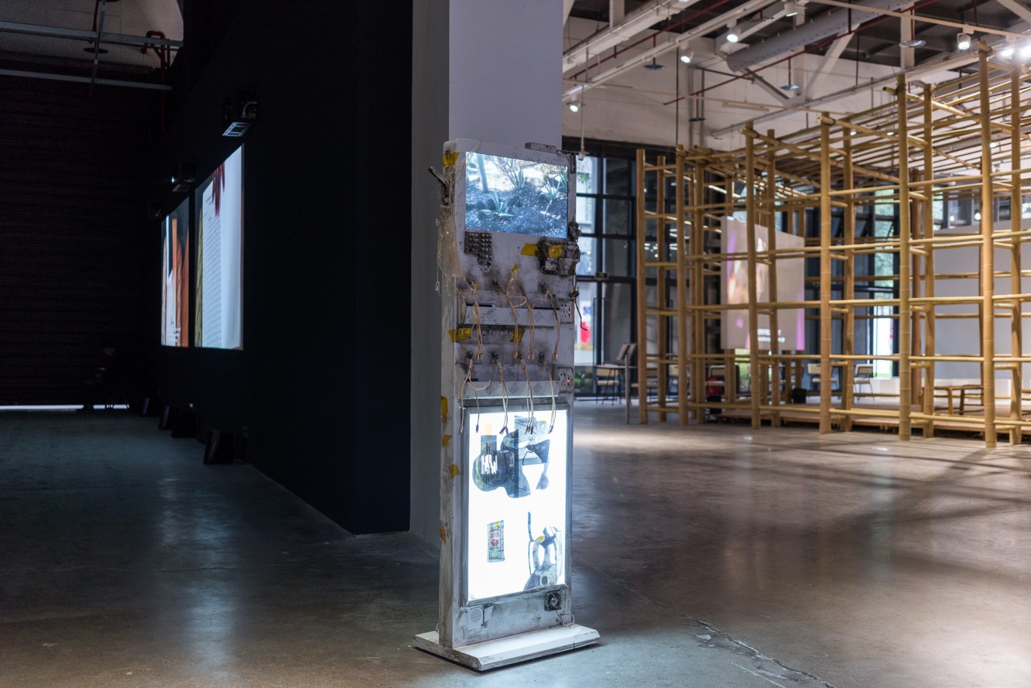 Sam Keogh
Cosmopolis #1.5: Enlarged Intelligence, 2018
Mao Jihong Arts Foundation in collaboration with the Centre Pompidou Chengdu, China