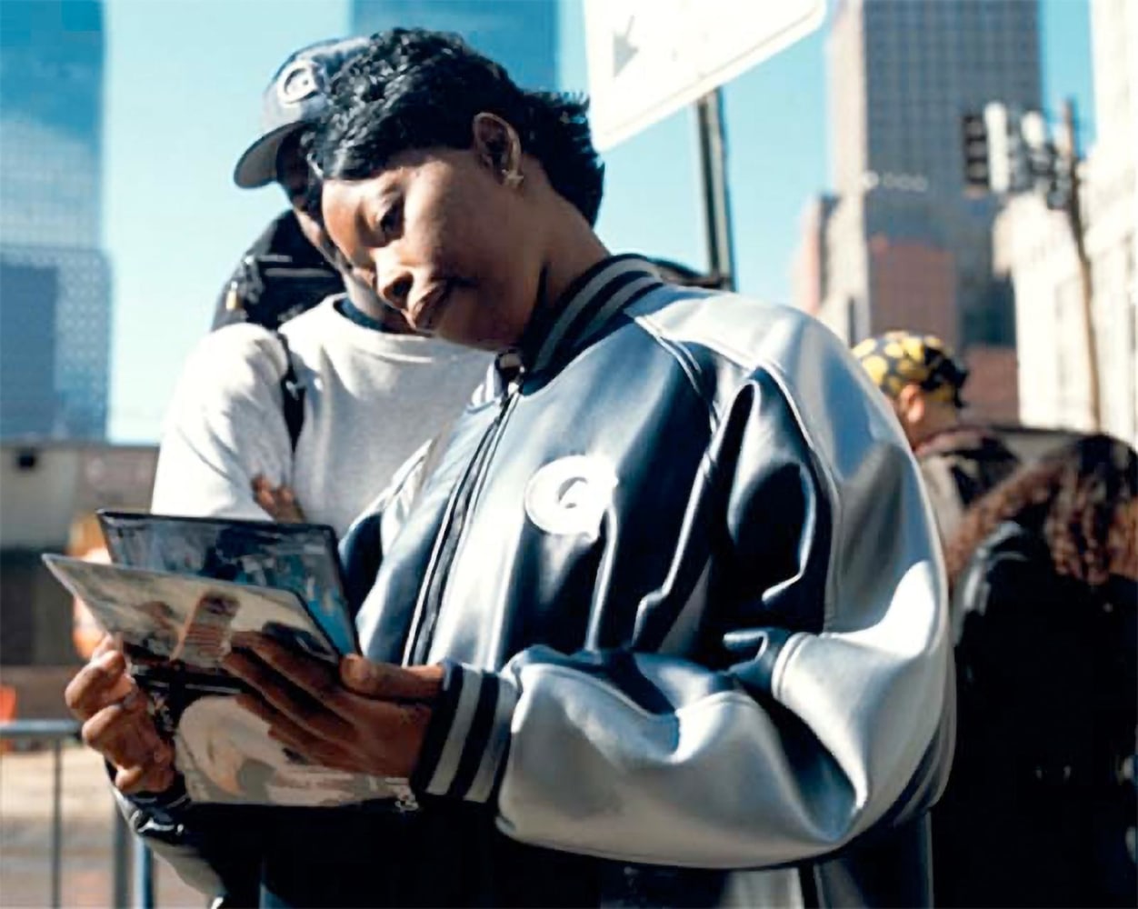 Phil Collins&amp;nbsp;enduring freedom #12 2002&amp;nbsp;photographic transparency on light box&amp;nbsp;32 x 38.5 cm / 12.6 x 15.2 in&amp;nbsp;&amp;nbsp;