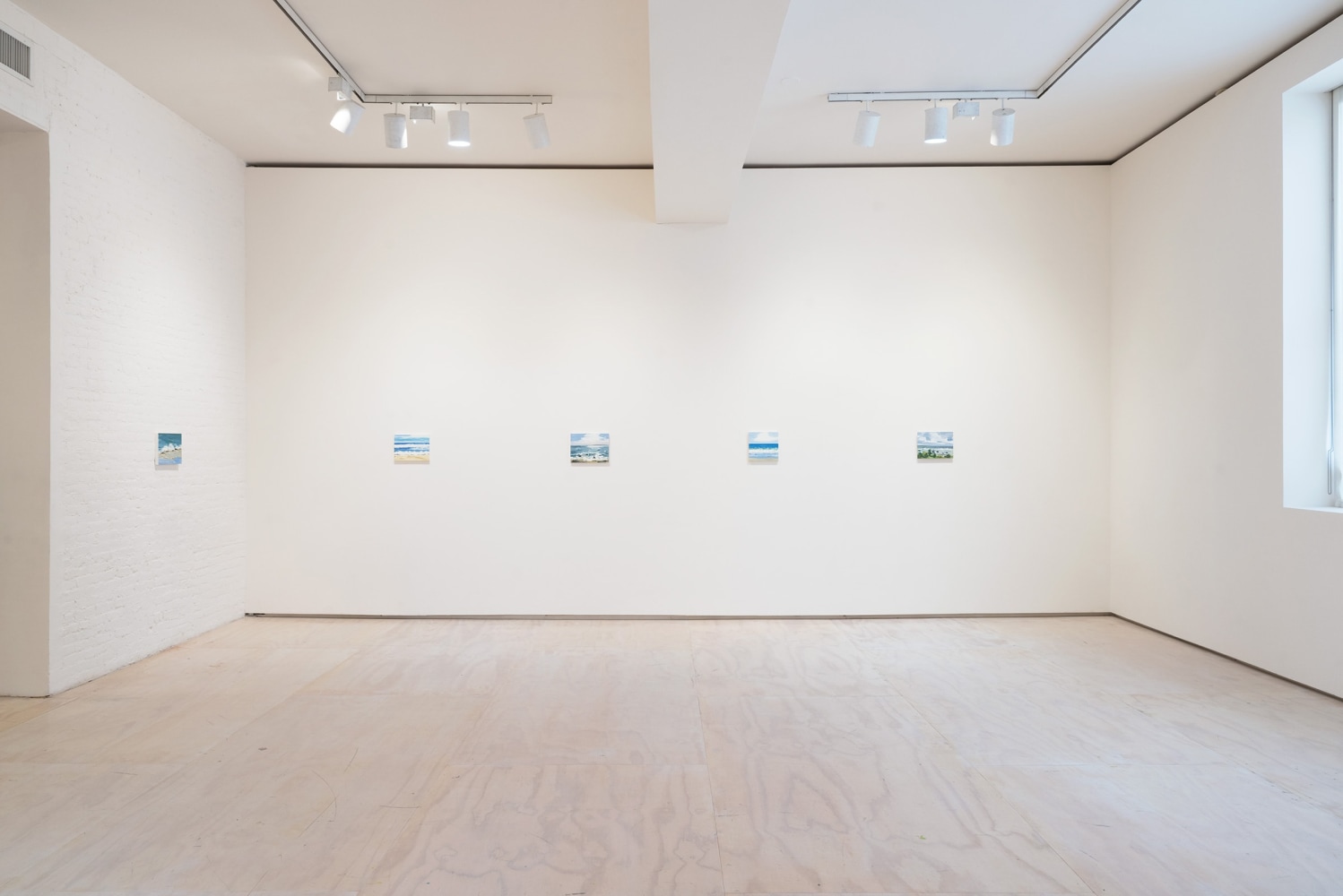 Maureen Gallace
Clear Day, 2017
MoMA PS1, New York, USA