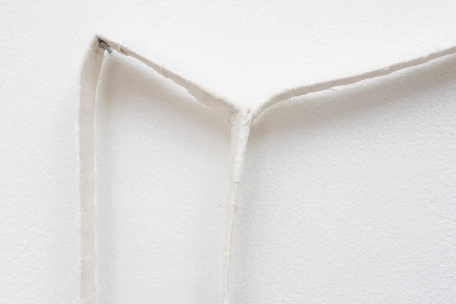 Aleana Egan
Sky Song
2023
four wall elements
card, tape, noil, cotton, papier m&amp;acirc;ch&amp;eacute;, twine, split pins
155 x 130 cm / 61 x 51.2 in total