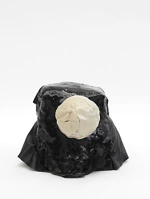 Caroline Achaintre
Sack Bop, 2013
ceramic, leather
22 x 27 x 32 cm / 8.7 x 10.6 x 12.6 in&amp;nbsp;