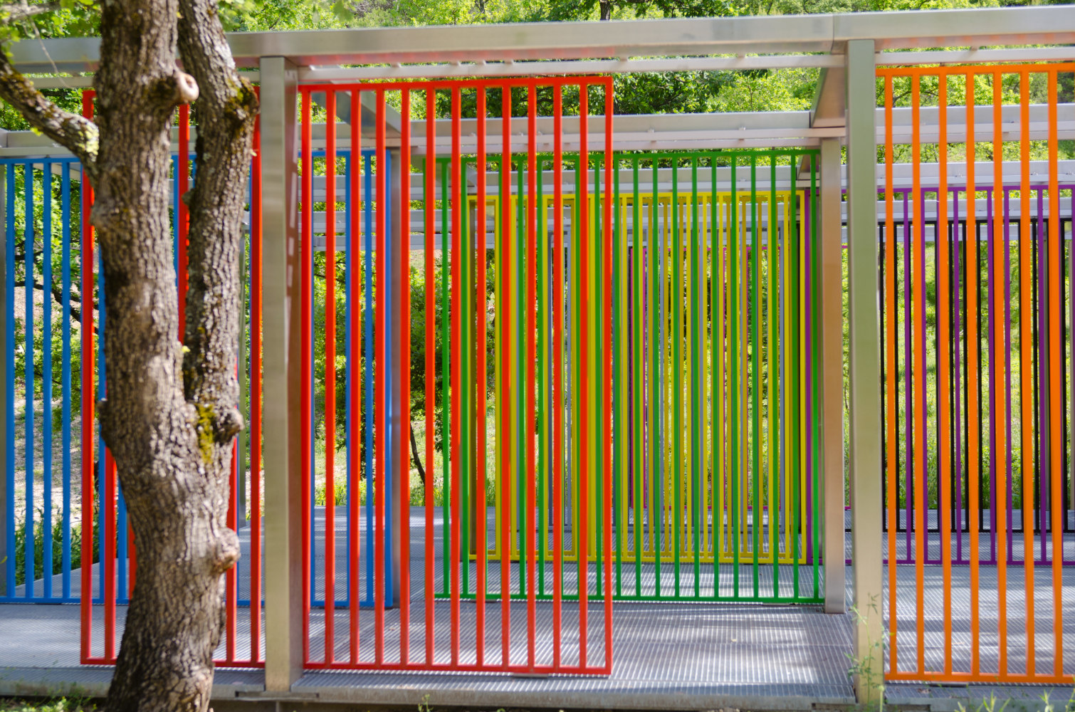 Liam Gillick
Multiplied Resistance Screened,&amp;nbsp;2010&amp;nbsp;
Installation at Château La Coste. Photograph Andrew Pattman&amp;nbsp;
