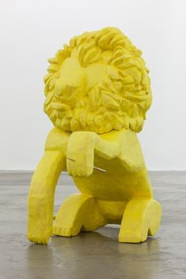 2015 A lion with a thorn in his paw