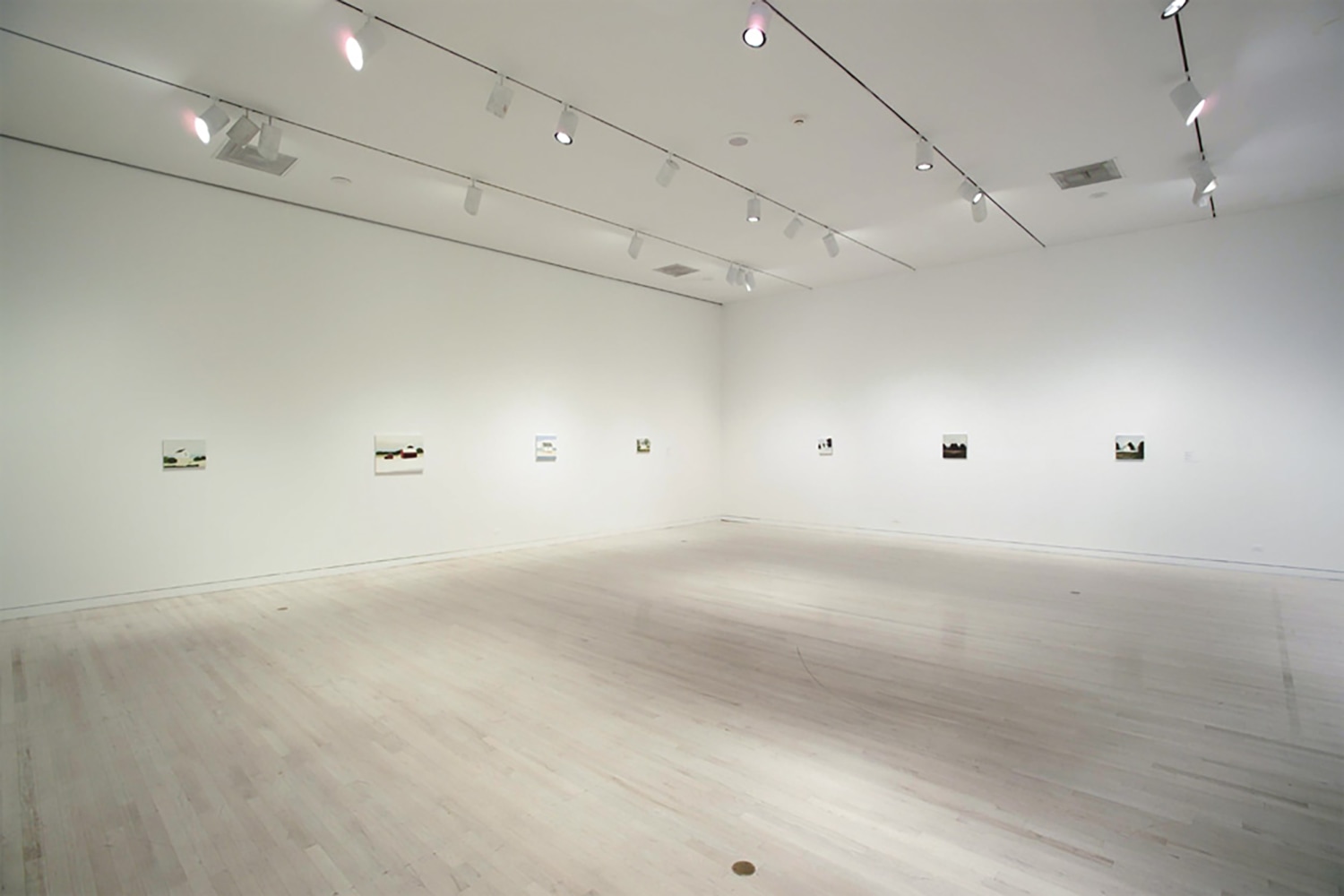 Maureen Gallace
CONCENTRATIONS 43: MAUREEN GALLACE, 2003
Dallas Museum of Art, Dallas, USA