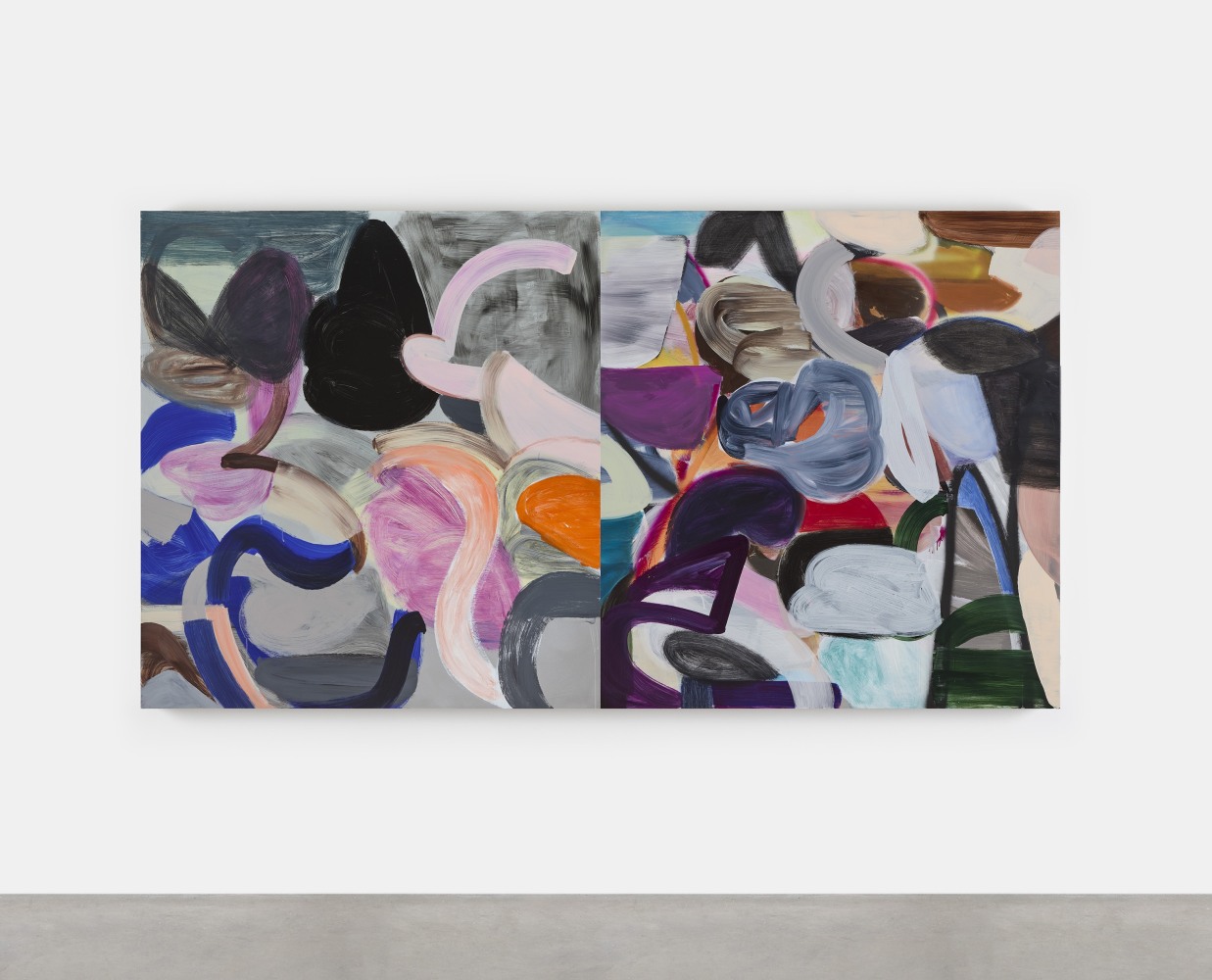 Liliane Tomasko

To shift a Shape, to shape a Shift, across a Line and causing no Rift,&amp;nbsp;2024

acrylic and acrylic spray on aluminium, two panels

152.4 x 279.4 cm / 60 x 110 in

&amp;nbsp;