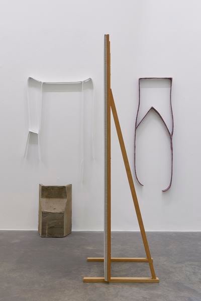 Aleana Egan,&amp;nbsp;Repeating Earth,&amp;nbsp; 2017, card, tape, filler, acrylic paint, Modroc bandage, pigment, fire back, beech and linen screen, 200 x 194 x 117 cm / 78.7 x 76.4 x 46.1 in
&amp;nbsp;