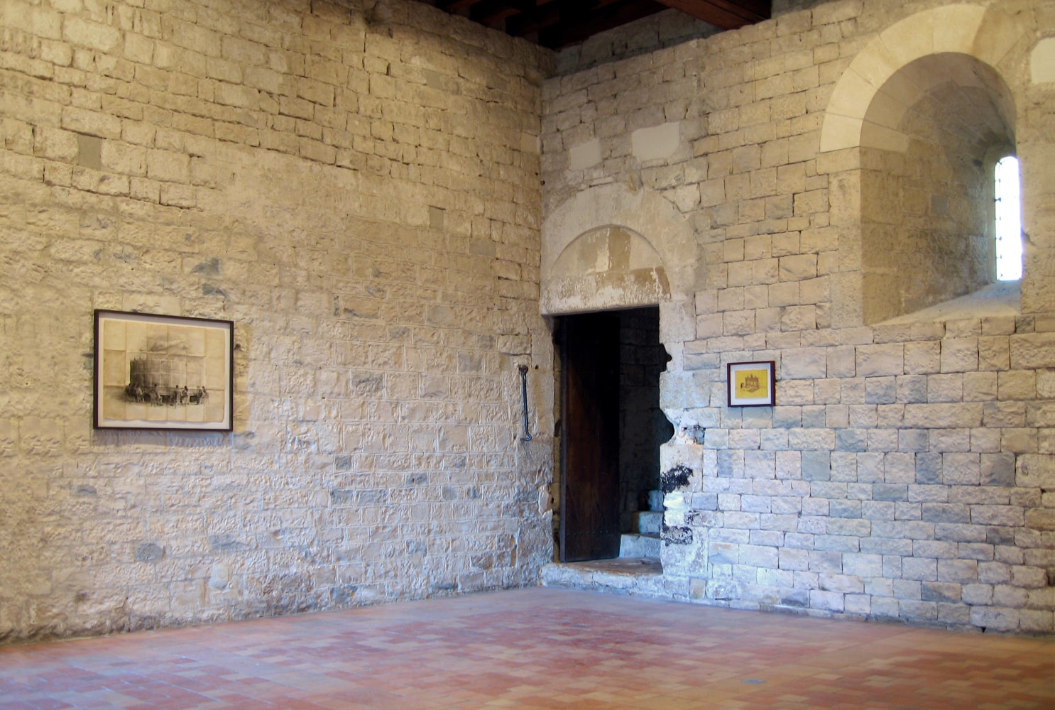 Eoin McHugh
Centre d&amp;rsquo;art Contemporain, 2018
Chateau des Adhemar, Montelimar, France