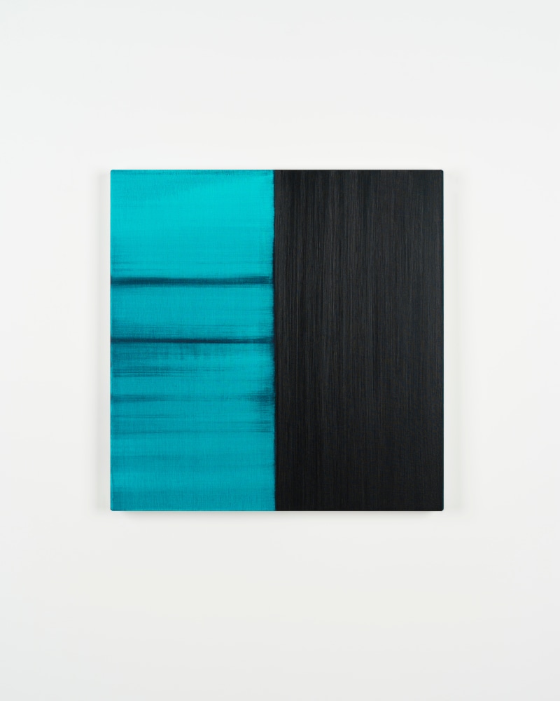 Callum Innes
Untitled Lamp Black / Caribbean Turquoise, 2023
oil on linen
82 x 80 cm / 32.3 x 31.5 in