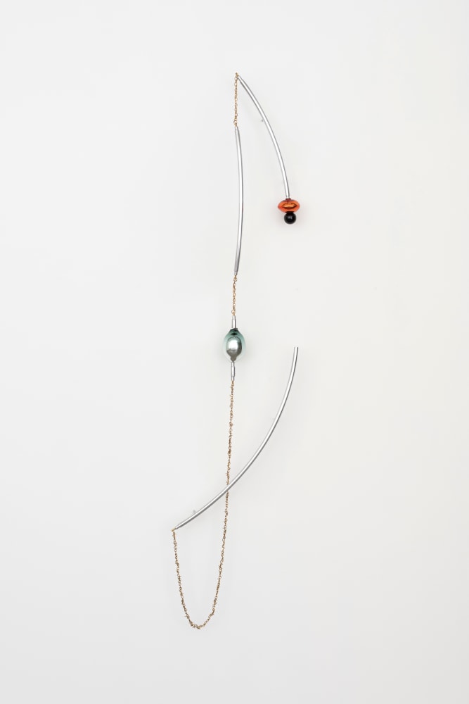 Sarah Pichlkostner&amp;nbsp;
Runny Eye,&amp;nbsp;2023
aluminium, brass, glass
183 x 49 x 9 cm / 72 x 19.3 x 3.5 in
