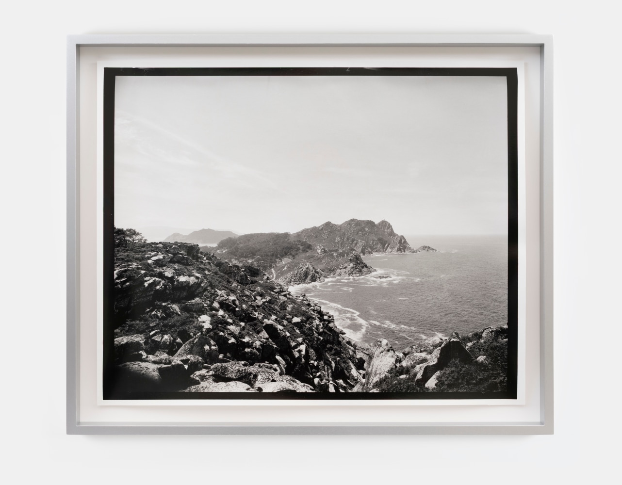 Gerard Byrne
M7 / Roll 94 / Exp 01, 2008 - ongoing
hand-printed silver gelatin print, aluminium frame, edition of 3
38.6 x 47.8 cm / 15.2 x 18.8 in print size&amp;nbsp;
44 x 53.5 x 5 cm / 17.3 x 21.1 x 2 in framed