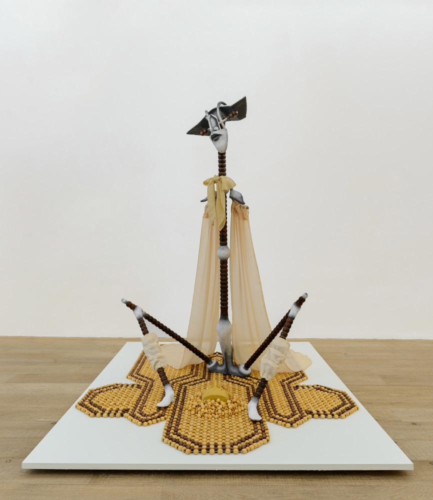 Justin Fitzpatrick
Bee and pollen I, 2022
Wood, resin, silk metal wire, beaded car seat covers, fabric tape
165 x 127 x 165 cm
