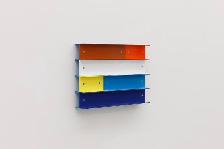 Liam Gillick,&amp;nbsp;Consumption Channelled, 2018, powder-coated aluminium, 32 x 45 x 8 cm / 12.6 x 17.7 x 3.1 in&amp;nbsp;