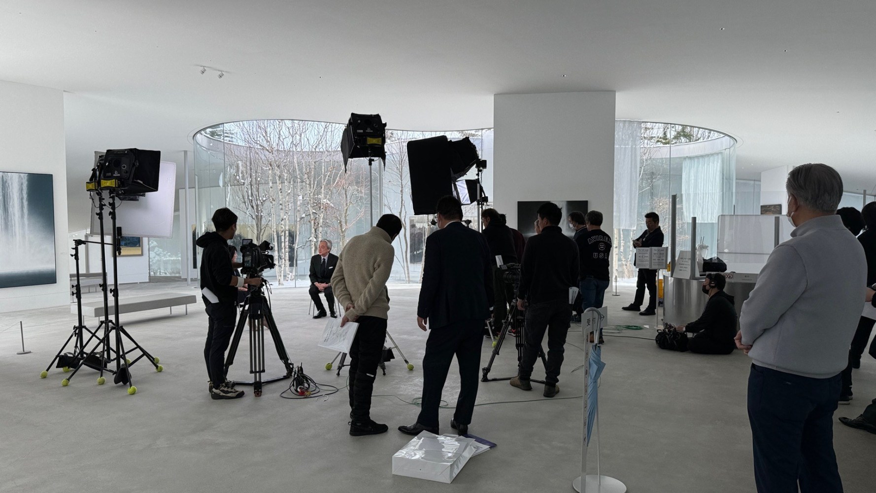 We are filming for a TV program, BS Asahi at Hiroshi Senju Karuizawa Museum.