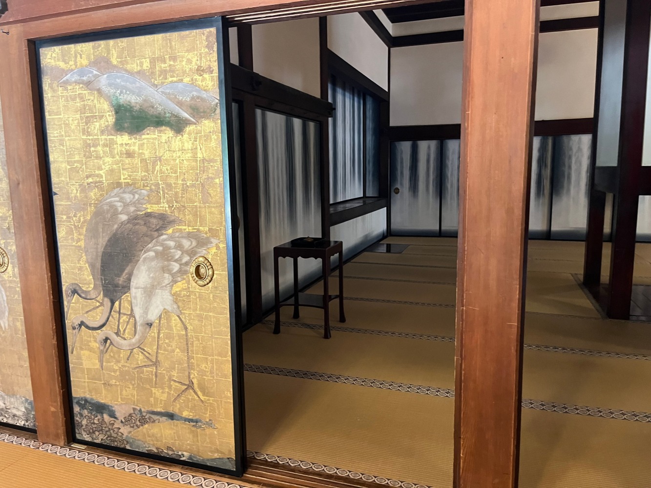 I visited Koyasan for the first time in a while. &amp;nbsp;I felt as though the present and the Edo period were connected, sperated only by a single fusuma sliding door. Witnessing a scene that seemed to warp time and space, I found myself reflecting again on tradition and innovation.