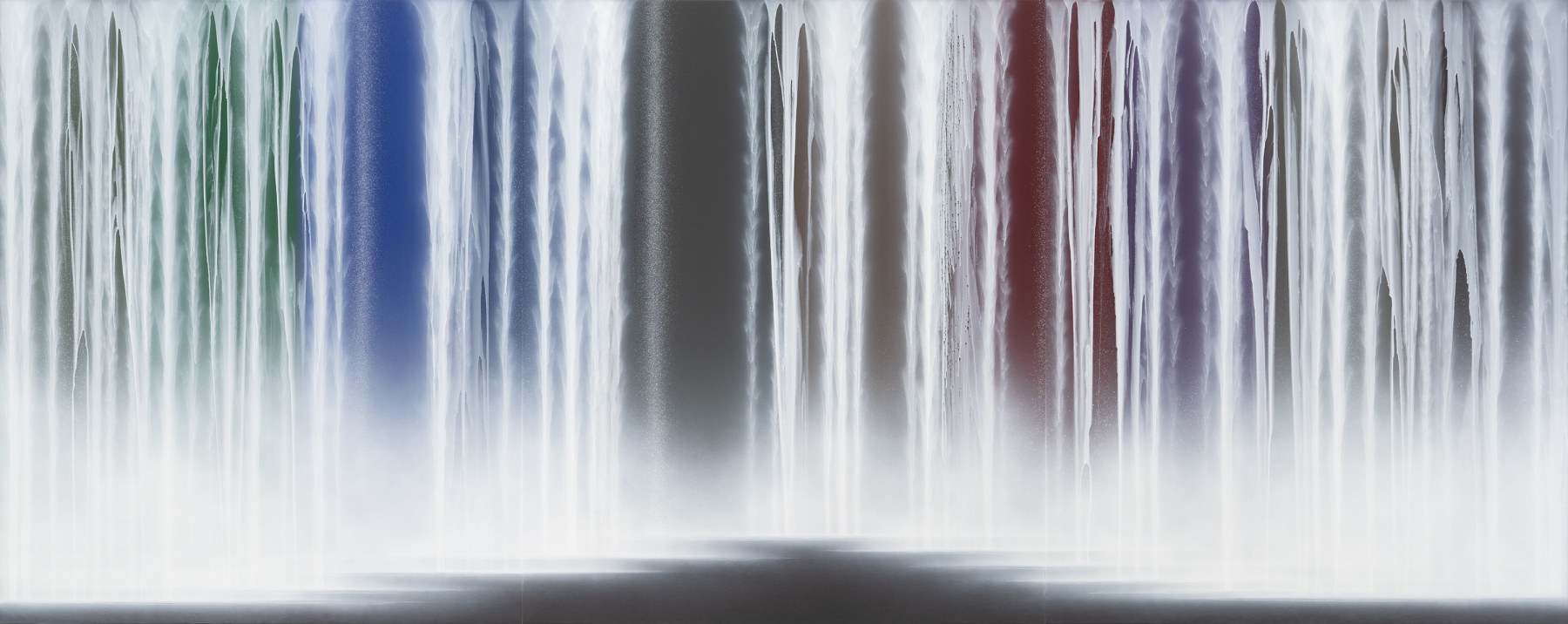 Waterfall on Colors
2022, 193.9 x 486.3 cm