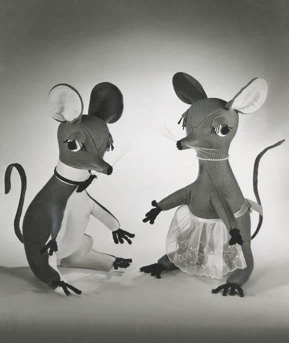 Mice Couple, c.1950s -1960s
Inv# IMIT #08 015