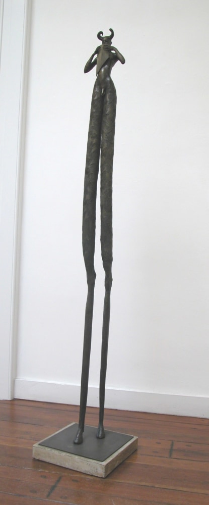 Tall Pan, 1997

patinated bronze

14 x 12 x 10 inches